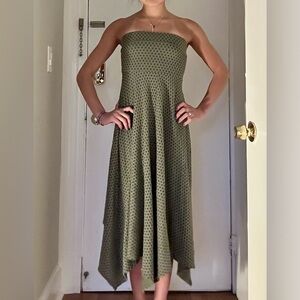 Elegant Green Strapless Dress